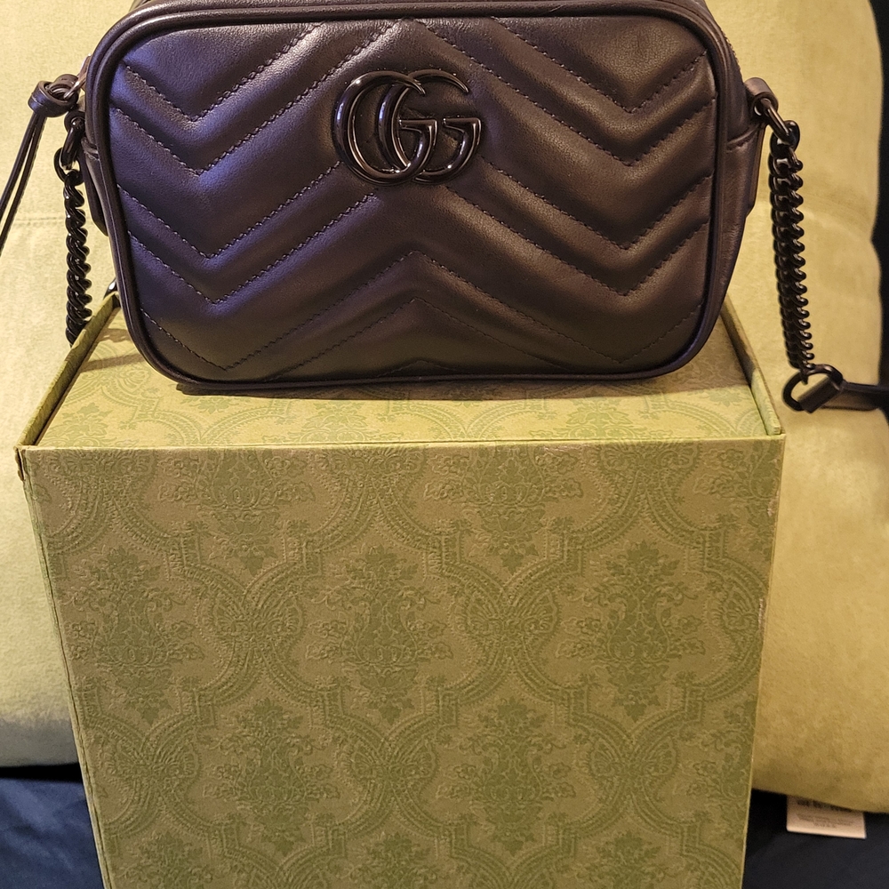 Gucci GG Marmont MINI Camera Bag